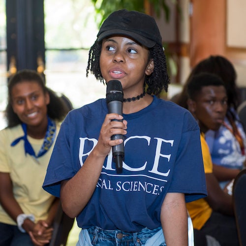 Student speaking at Gateway event